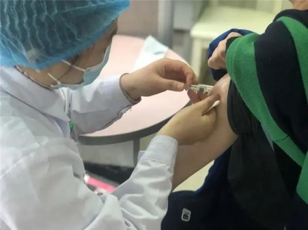 美国最新疫情生活动态，挑战与适应之路